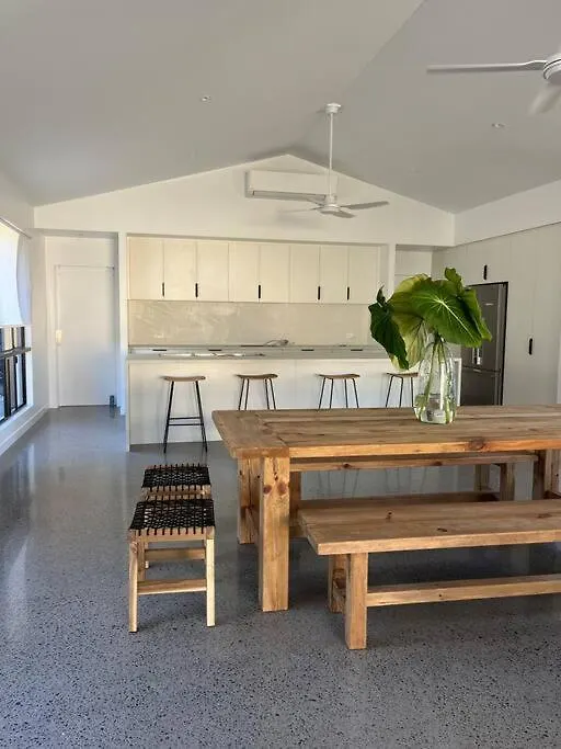 Holiday home Eleven Watson Guesthouse Mossman